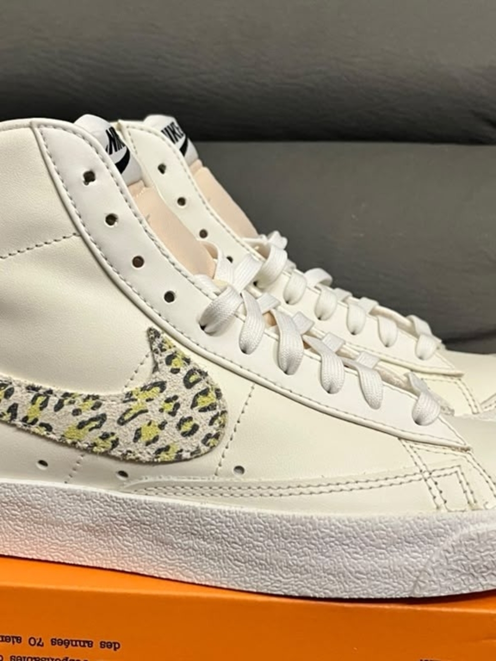 New Nike Blazer '77 SE Mid Lemon Leopard W DH9633 100 Sz 6.5